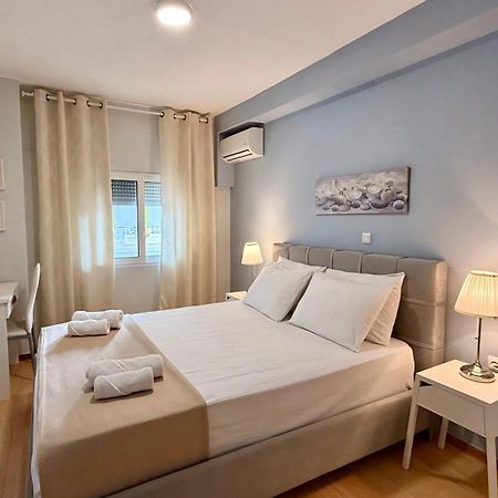 Byron Urban Apartment Каламата Екстериор снимка